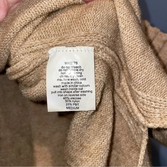 Shop Wanna B Cozy & Soft Fall/Winter Sweater Size Medium - Picture 9 of 10